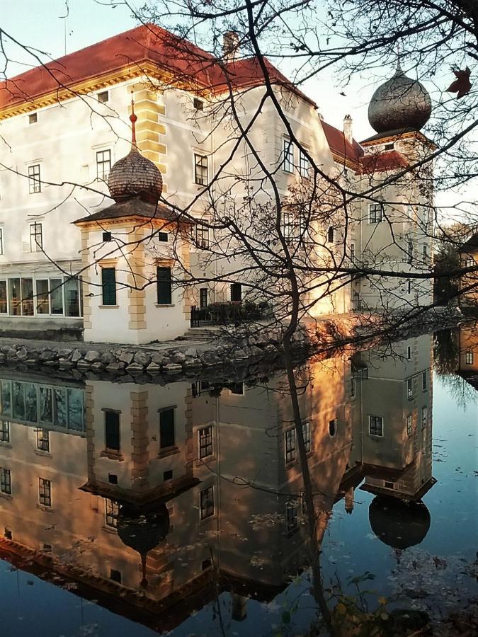 Готель Gastehaus Benvenuto Sooss Екстер'єр фото